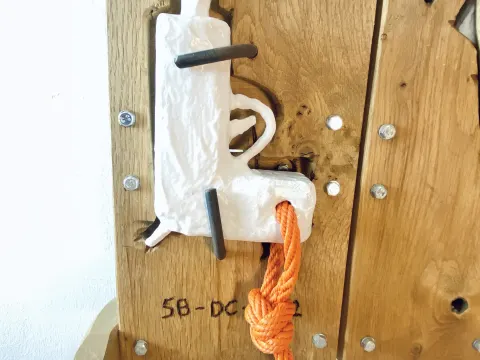 Disarming Gun Cabinet DC-01
